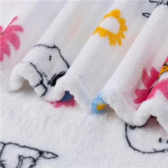 Soft Plush Blanket Peanuts Snoopy & Woodstock Floral Fun White 55 x 70 Inch - Picture 6 of 7